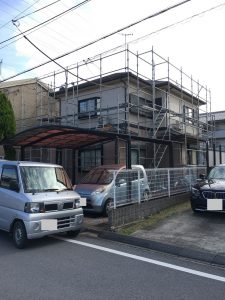 足場搬入　(近江八幡市　M様邸　屋根・外壁塗装工事)