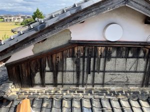 外壁焼き板の貼替
